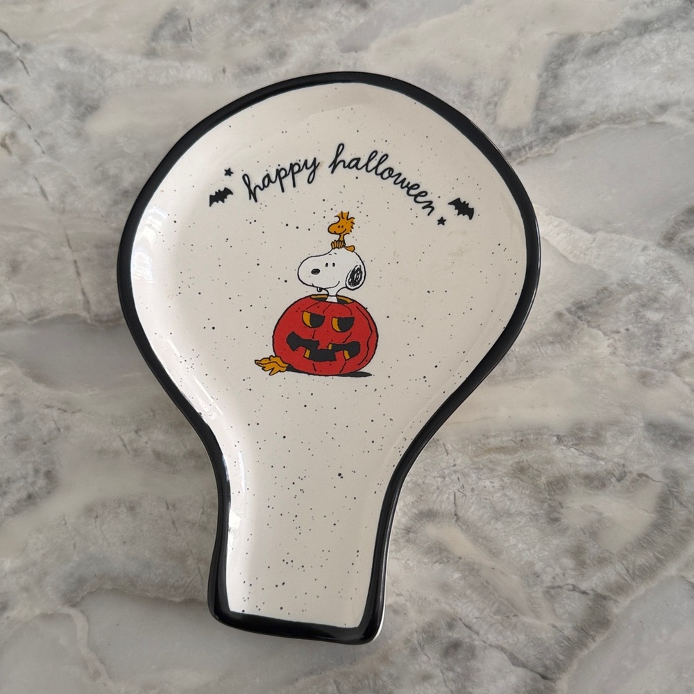 Peanuts x Rae Dunn snoopy Spoon Rest